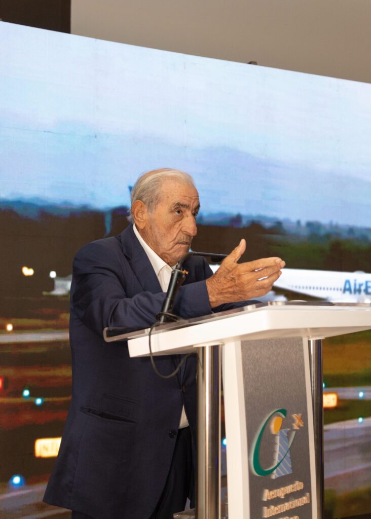 Air Europa y el Aeropuerto Cibao celebran el primer aniversario de la ruta directa Santiago - Madrid - Noticias de hoy en República Dominicana | De Último Minuto