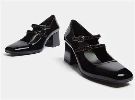 Mary Jane 2025: El retorno de un calzado nostálgico pero versátil - Noticias de hoy en República Dominicana | De Último Minuto