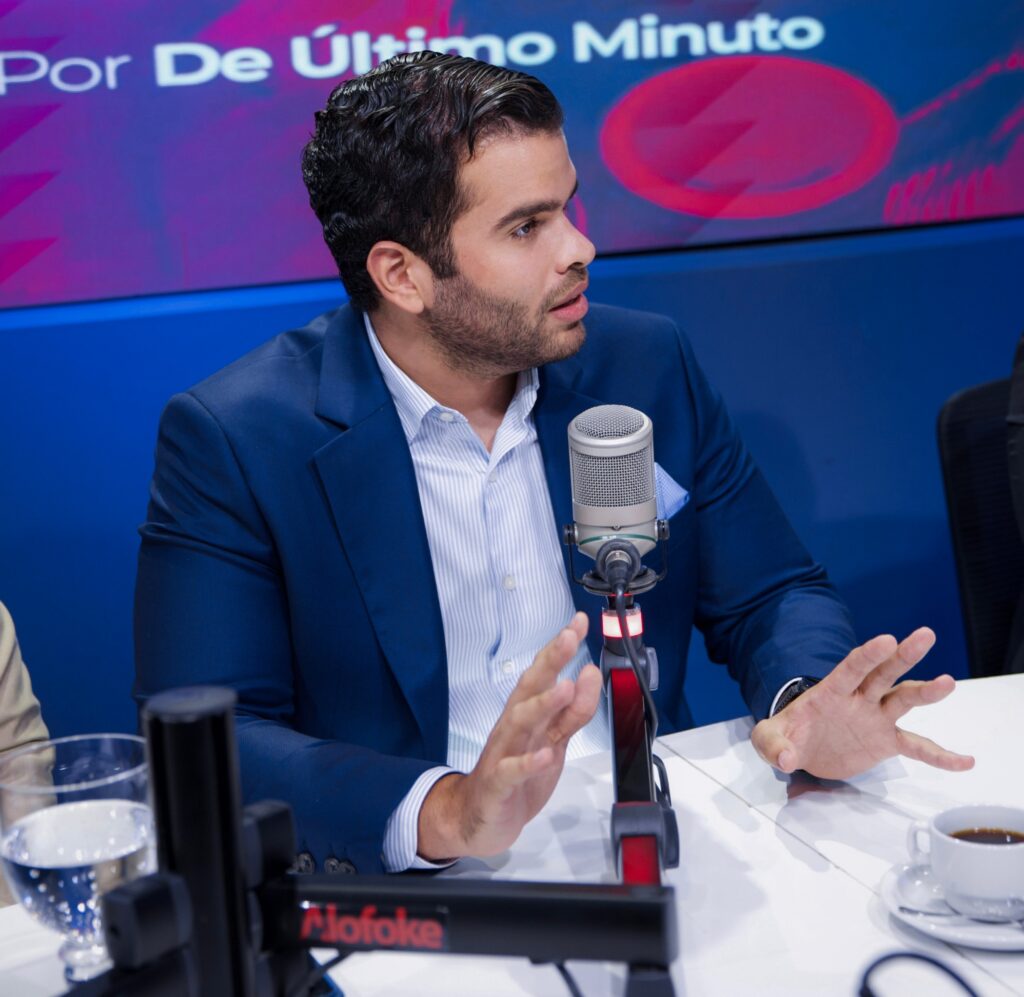 Diputado Vicente Sánchez revela está trabajando en modificación de la ley 172-13 sobre protección de datos personales - Noticias de hoy en República Dominicana | De Último Minuto