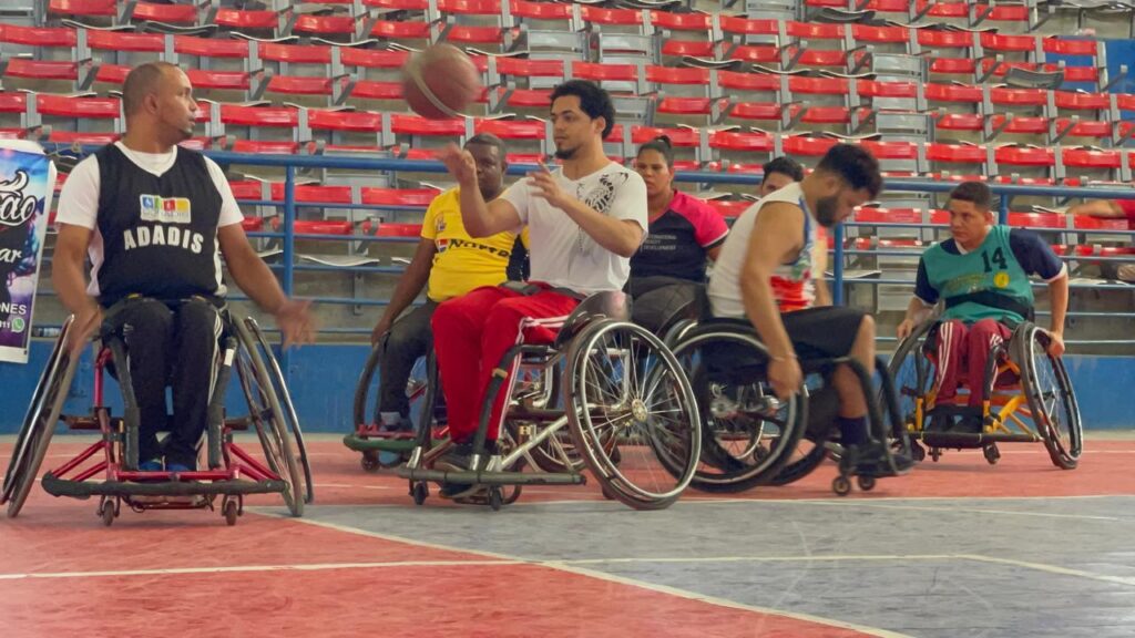 Atletas con discapacidad solicitan ayuda para representar a RD en torneo internacional - Noticias de hoy en República Dominicana | De Último Minuto