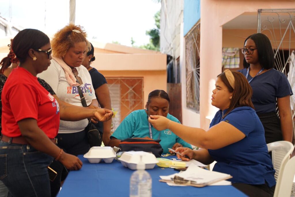 Villa Mella se moviliza en nueva jornada de acción social “La Alcaldía en el Barrio” - Noticias de hoy en República Dominicana | De Último Minuto