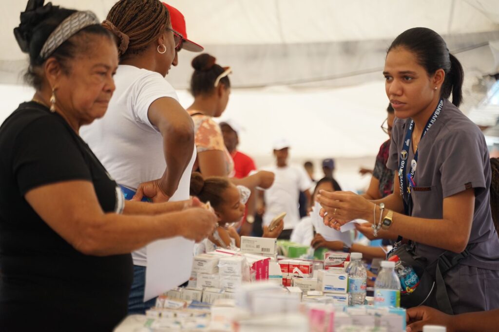 Villa Mella se moviliza en nueva jornada de acción social “La Alcaldía en el Barrio” - Noticias de hoy en República Dominicana | De Último Minuto