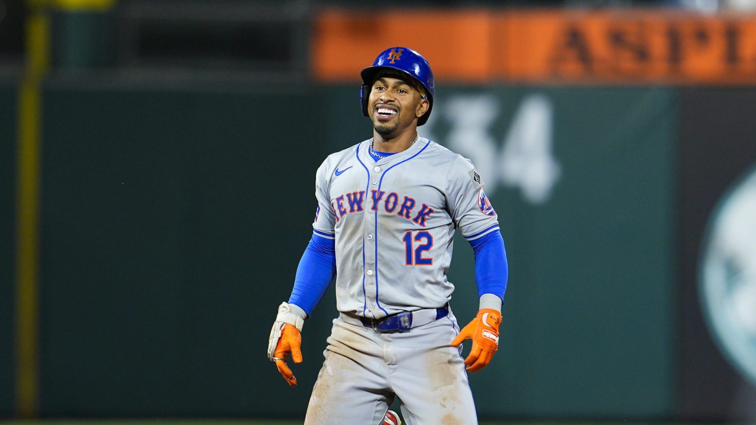 Francisco Lindor evita la lista de lesionados pese a fractura en el pie - Noticias de hoy en República Dominicana | De Último Minuto