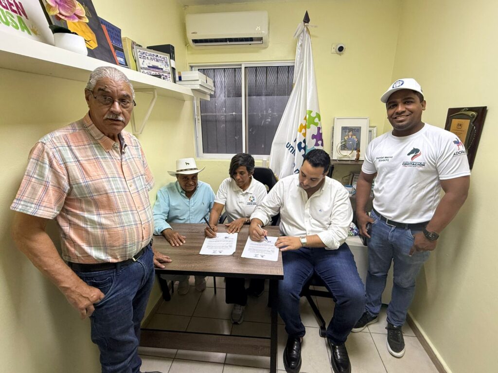 Crean programa terapéutico con caballos para niños con autismo - Noticias de hoy en República Dominicana | De Último Minuto