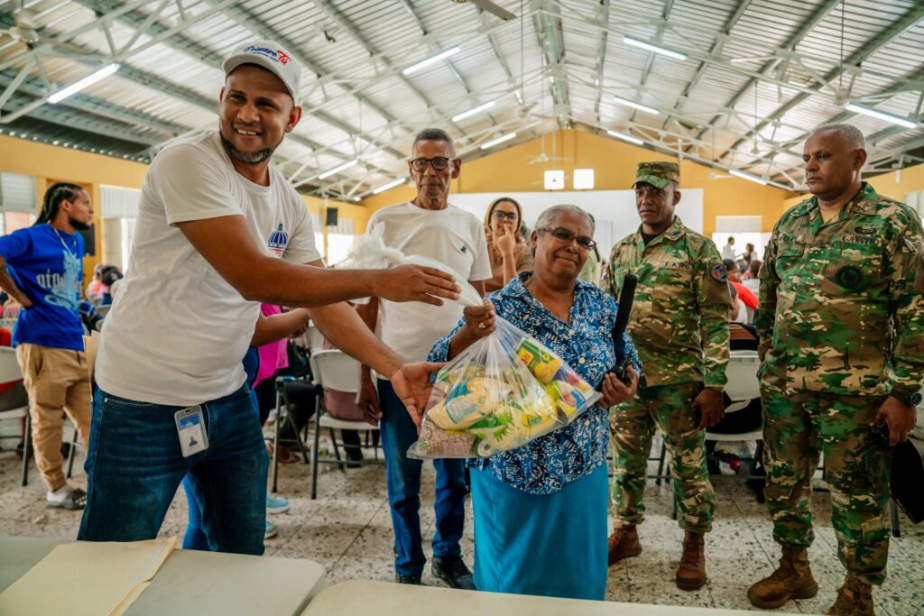 Realizan jornada ‘Cerca de Ti’ en Ciudad Juan Bosch - Noticias de hoy en República Dominicana | De Último Minuto