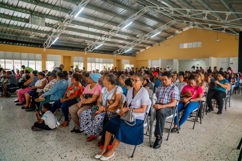 Realizan jornada ‘Cerca de Ti’ en Ciudad Juan Bosch - Noticias de hoy en República Dominicana | De Último Minuto