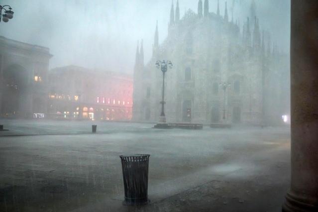Una mujer muere por un violento temporal que sume en el caos el norte de Italia