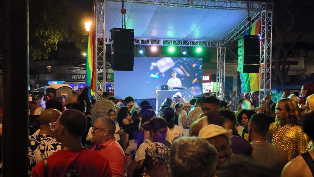 Entre alegría y reclamos, la comunidad LGBTIQ+ exige apoyo real del gobierno - Noticias de hoy en República Dominicana | De Último Minuto