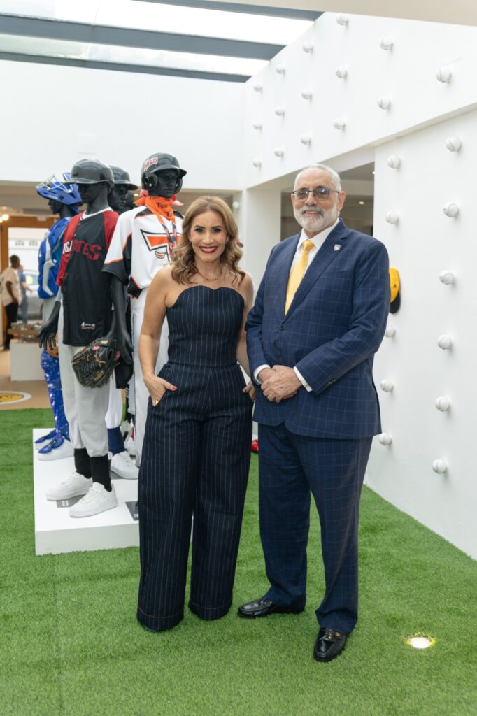 INDÓ MITA dedica su novena colección de moda al béisbol dominicano - Noticias de hoy en República Dominicana | De Último Minuto