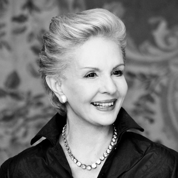 El emporio de Carolina Herrera: la dama de los perfumes, la elegancia y las camisas blancas - Noticias de hoy en República Dominicana | De Último Minuto