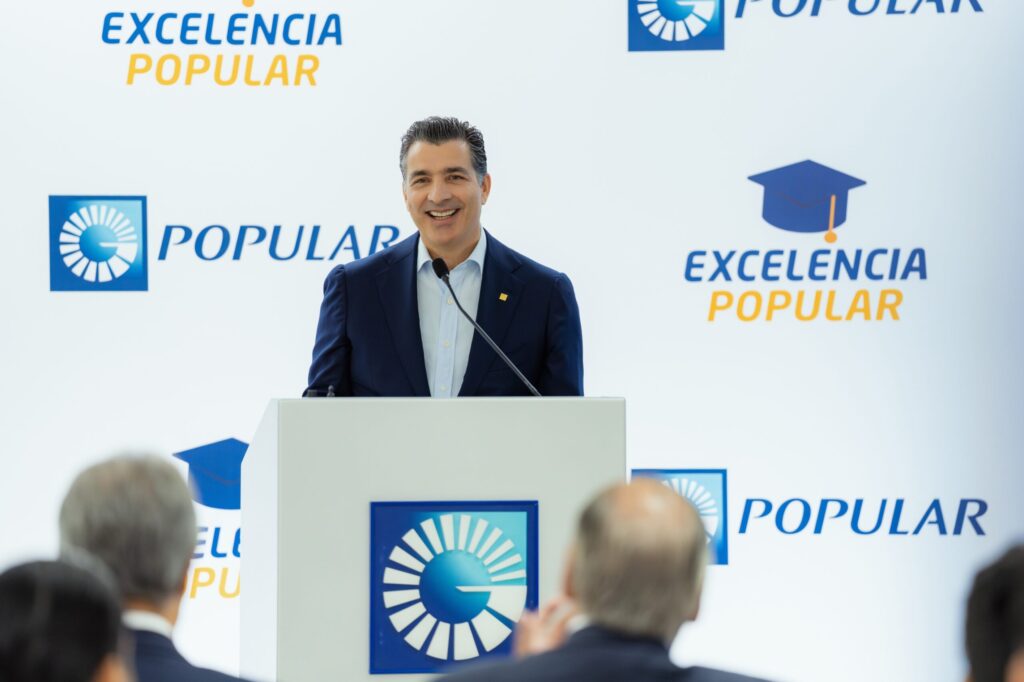 Banco Popular otorga 32 nuevas becas del programa Excelencia Popular - Noticias de hoy en República Dominicana | De Último Minuto