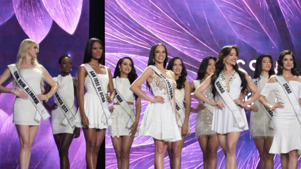 Candidatas deslumbran con su belleza en competencia preliminar del Miss RD Universo - Noticias de hoy en República Dominicana | De Último Minuto