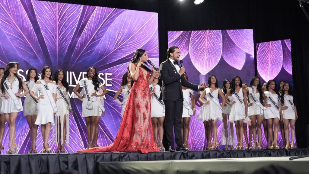Candidatas deslumbran con su belleza en competencia preliminar del Miss RD Universo - Noticias de hoy en República Dominicana | De Último Minuto