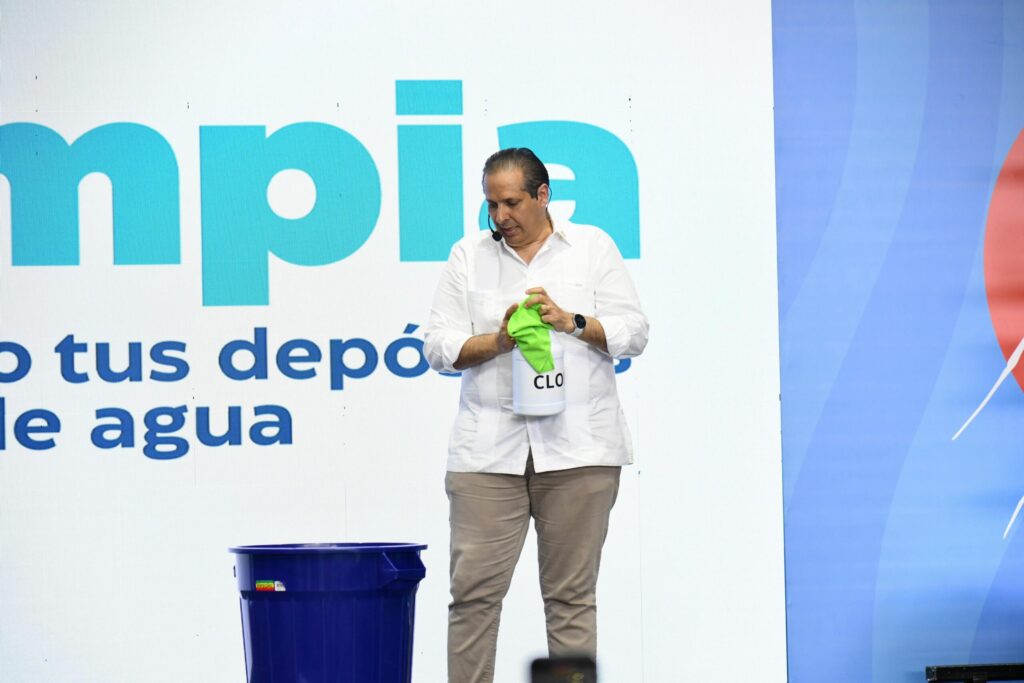 Salud Pública logra cero muertes por dengue en RD y reduce casos en un 85% en 2025 - Noticias de hoy en República Dominicana | De Último Minuto