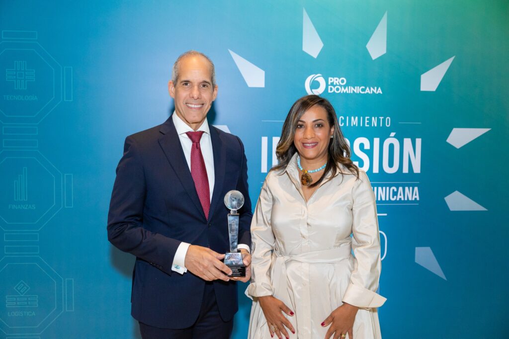 AES Dominicana reconocida por ProDominicana por diversificación y seguridad energética - Noticias de hoy en República Dominicana | De Último Minuto