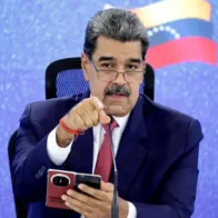 Maduro pide crear aplicación para que la gente reporte "todo lo que ve, todo lo que oye"