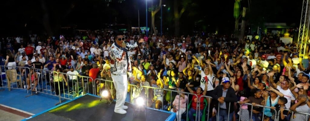 ¡Que Viva la Patria! llena de orgullo y música la Línea Noroeste, Nordeste y zonas cercanas a la capital - Noticias de hoy en República Dominicana | De Último Minuto