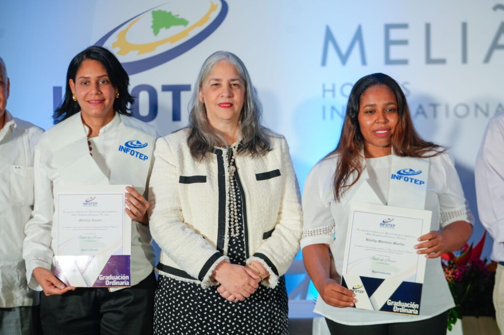INFOTEP gradúa 97 técnicos especializados en áreas claves de la industria turística en Punta Cana - Noticias de hoy en República Dominicana | De Último Minuto