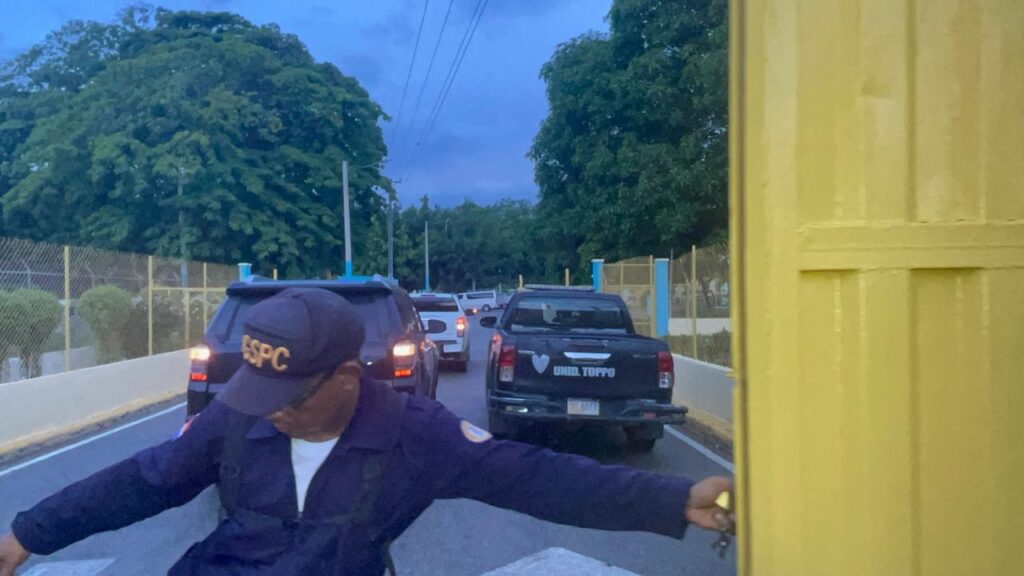 Trasladan a la exdiputada Rosa Amalia Pilarte al centro Rafey Mujeres en Santiago - Noticias de hoy en República Dominicana | De Último Minuto