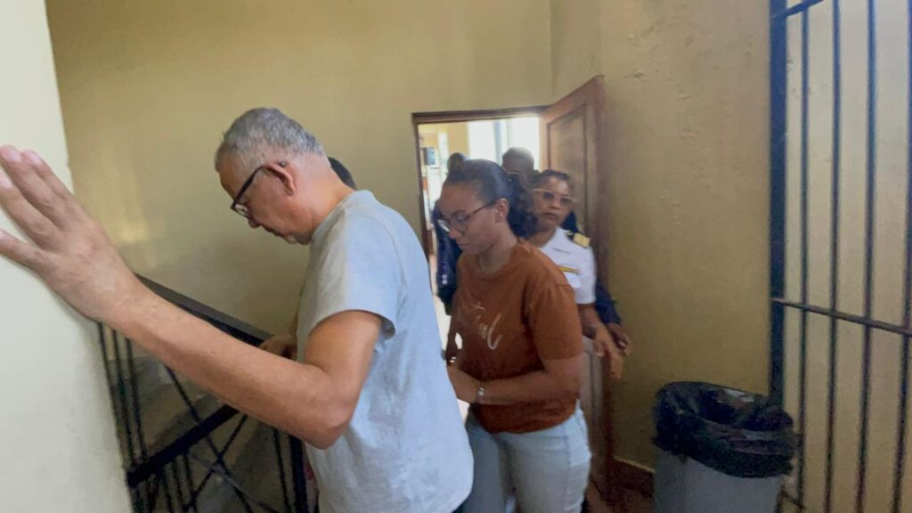 Imponen prisión preventiva, domiciliaria y grilletes electrónicos a imputados de la Operación Discovery 3.0 - Noticias de hoy en República Dominicana | De Último Minuto