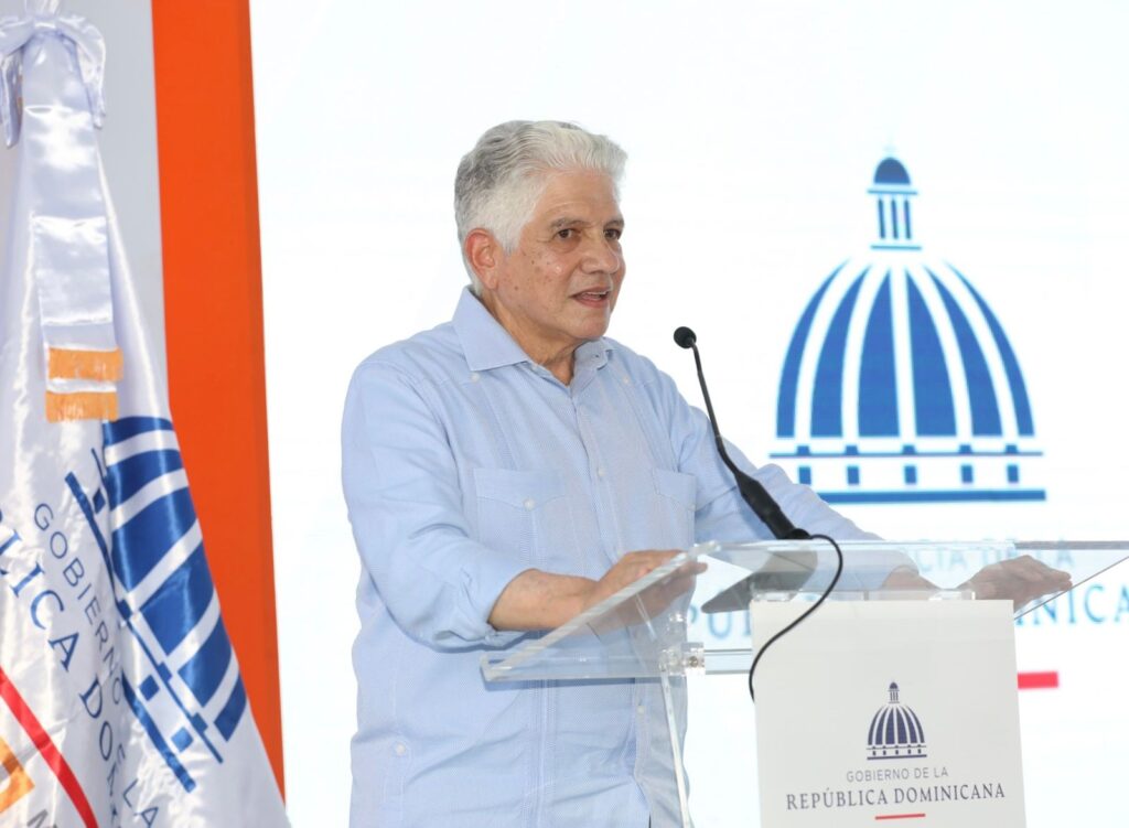 Con una inversión superior a RD$1,500 millones, Abinader entrega carretera que conecta Puerto Plata con Montecristi - Noticias de hoy en República Dominicana | De Último Minuto