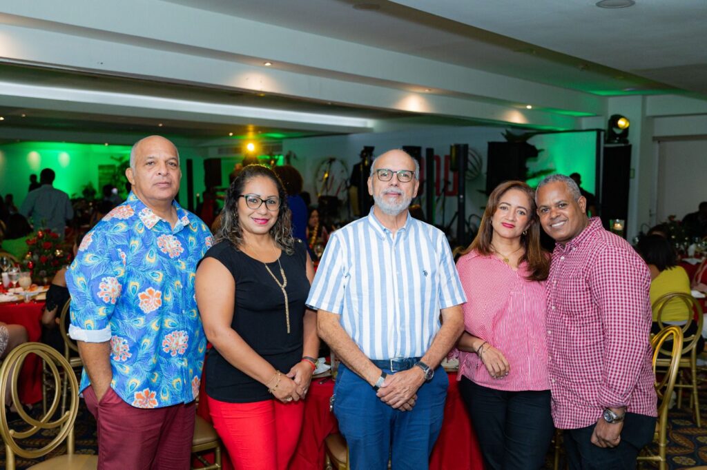 Hotel W&P Santo Domingo presenta su tradicional evento corporativo navideño e inaugura nuevo espacio “El Jardín” - Noticias de hoy en República Dominicana | De Último Minuto