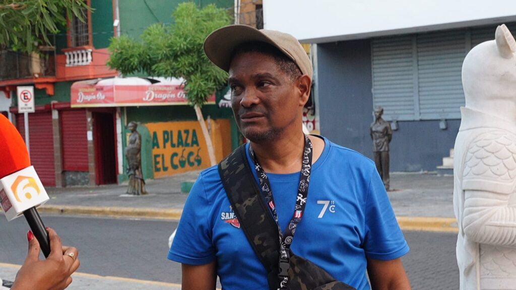 Ciudadanos respaldan "guerra" contra comercios chinos ilícitos anunciada por Aduanas - Noticias de hoy en República Dominicana | De Último Minuto