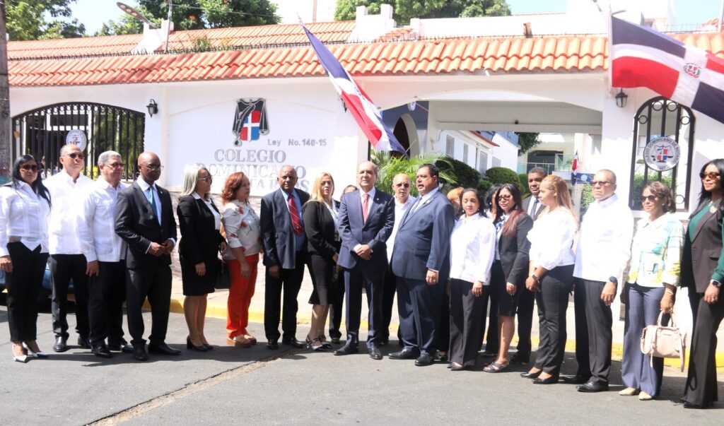 Presidente de la Comisión de Asuntos Americanos de la UINL visita el Colegio Dominicano de Notarios - Noticias de hoy en República Dominicana | De Último Minuto