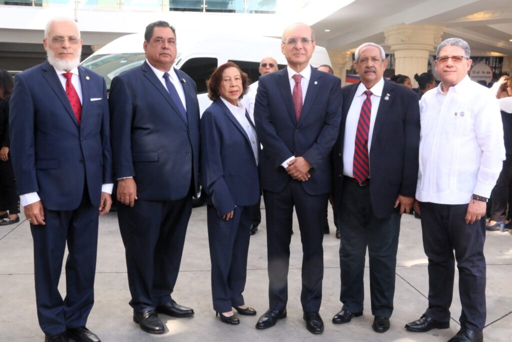 Presidente de la Comisión de Asuntos Americanos de la UINL visita el Colegio Dominicano de Notarios - Noticias de hoy en República Dominicana | De Último Minuto