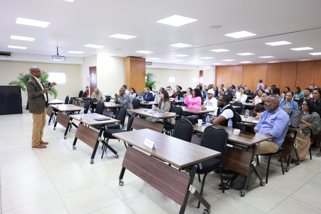 MAP inicia primera edición del Curso Especializado en Administración Pública para periodistas y comunicadores - Noticias de hoy en República Dominicana | De Último Minuto
