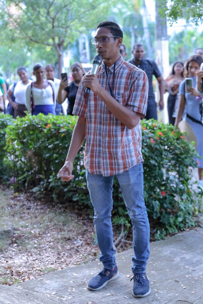 Fernando Abreu realizará debates abiertos los jueves en la UASD en honor a Charlie Kirk - Noticias de hoy en República Dominicana | De Último Minuto