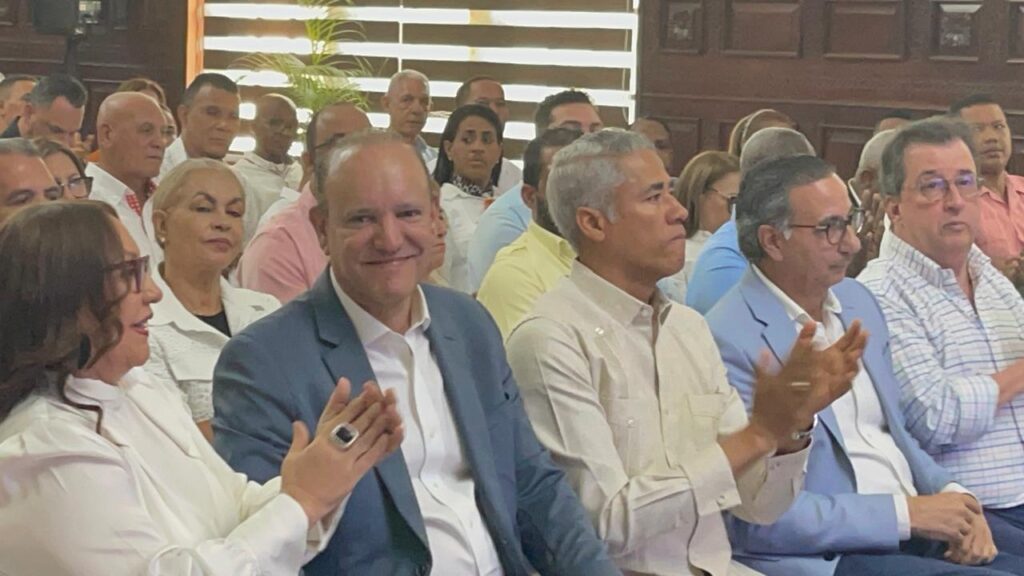 Gobernadora Rosa Santos rinde cuentas y resalta gestión cercana a las comunidades de Santiago - Noticias de hoy en República Dominicana | De Último Minuto