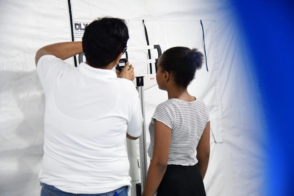 Ministerio de Salud brindó servicios de salud gratuitos a más de dos mil personas en San José de Ocoa - Noticias de hoy en República Dominicana | De Último Minuto