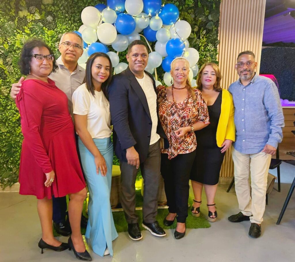 En Contacto Radio celebra su 4to aniversario con un emotivo encuentro de confraternidad y gratitud - Noticias de hoy en República Dominicana | De Último Minuto