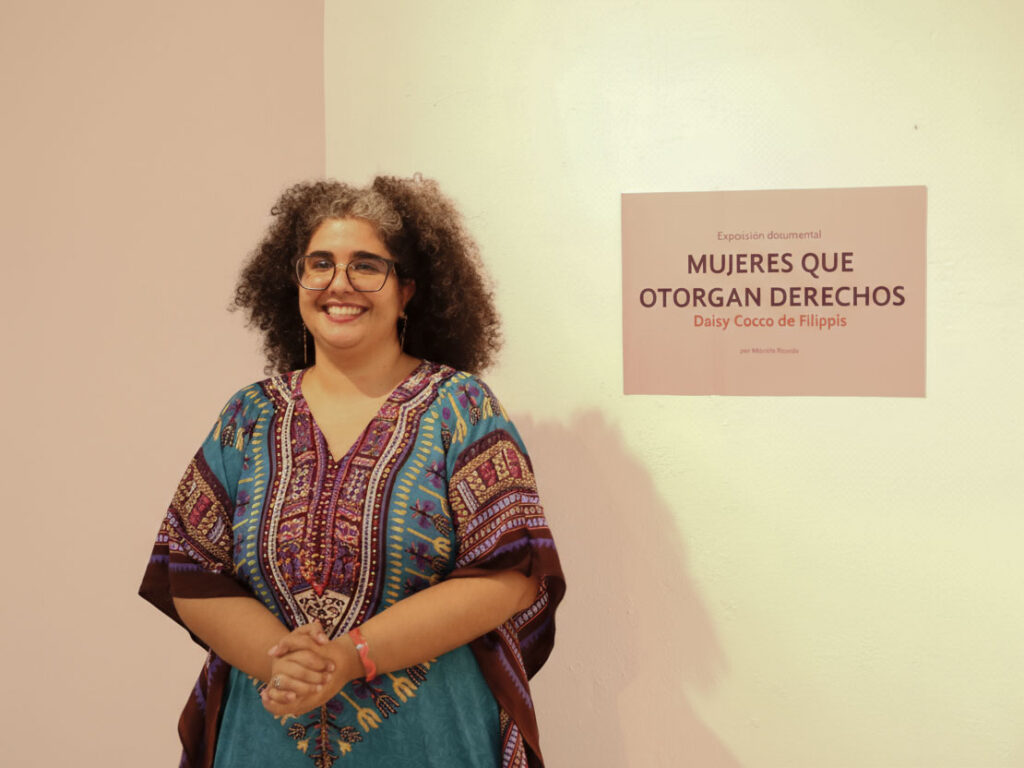 Presentan exposición “Mujeres que otorgan derechos” que destaca la trayectoria de Daisy Cocco de Filippis - Noticias de hoy en República Dominicana | De Último Minuto