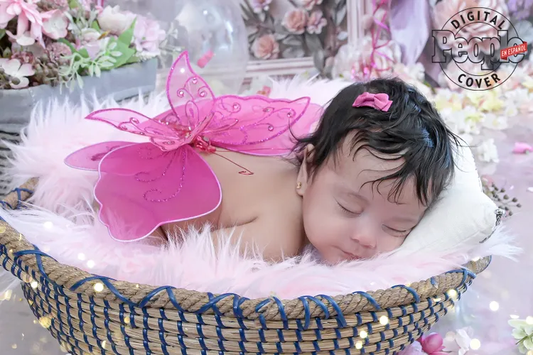 ¡Una ternura! La Materialista presenta por primera vez a su hija Emery - Noticias de hoy en República Dominicana | De Último Minuto