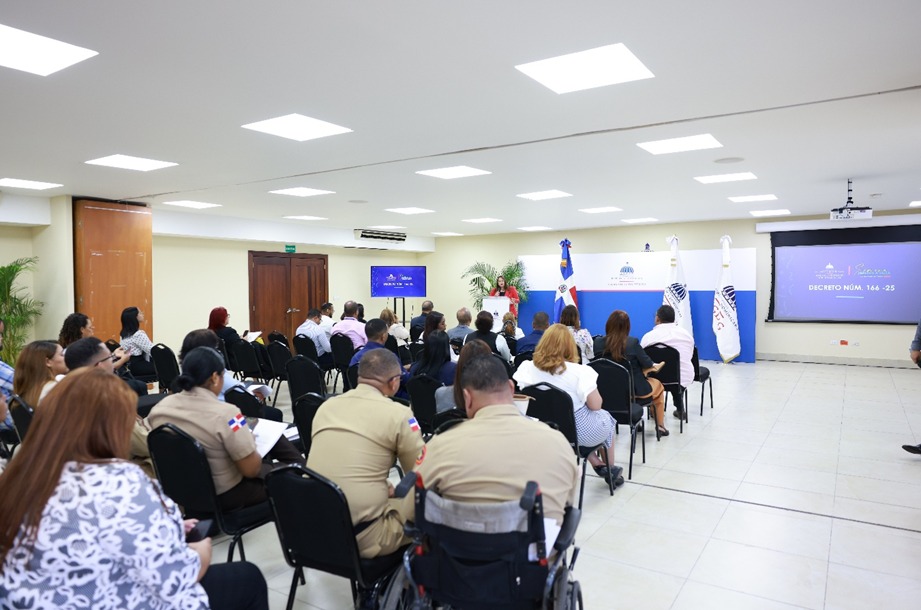 DIGEIG realiza encuentros simultáneos para socializar el Decreto 166-25 sobre cumplimiento de la transparencia