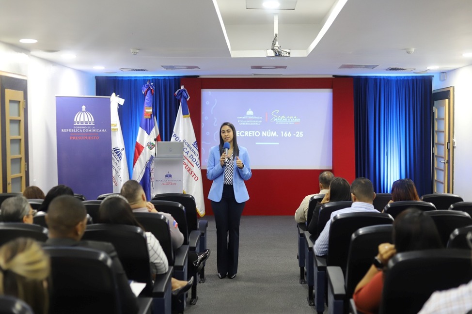 DIGEIG realiza encuentros simultáneos para socializar el Decreto 166-25 sobre cumplimiento de la transparencia