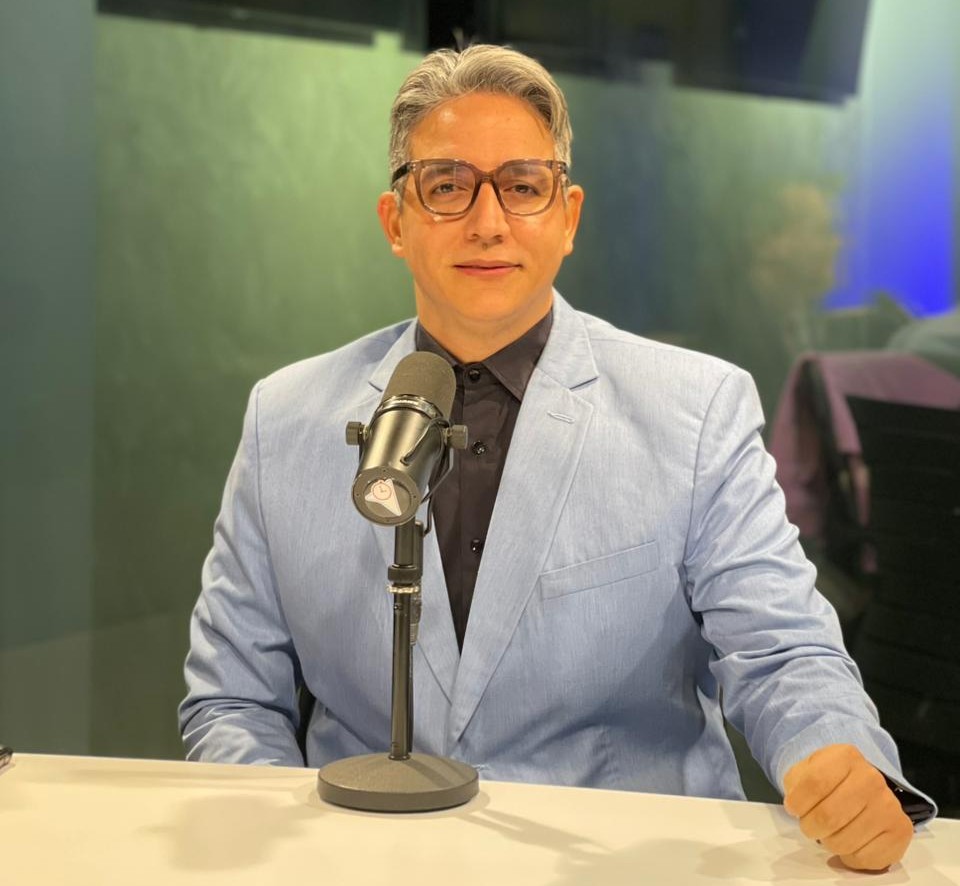 Rodolfo Santos: “el problema no es el agua, es que usted está en su hábitat” - Noticias de hoy en República Dominicana | De Último Minuto