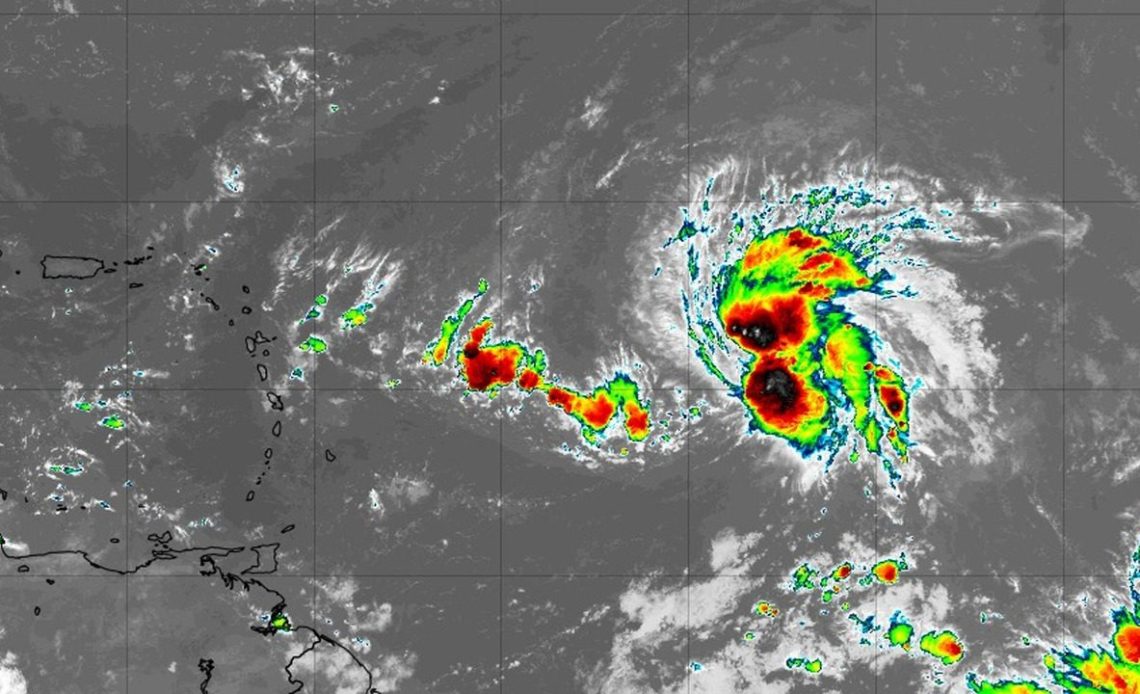 Continúan alertas meteorológicas para 12 provincias por aguaceros