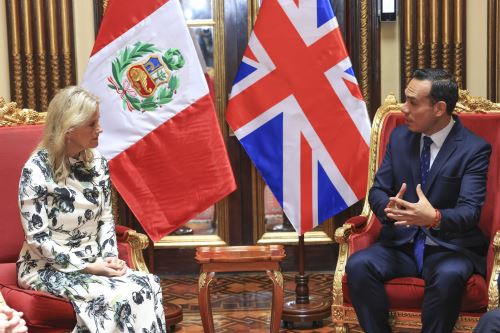La duquesa de Edimburgo se reúne con el presidente de Perú, tras conocer la Amazonía - Noticias de hoy en República Dominicana | De Último Minuto