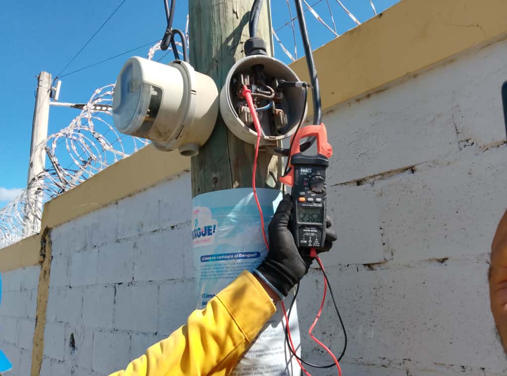 Edesur bills RD$46 million for illegal connections | De Último Minuto English