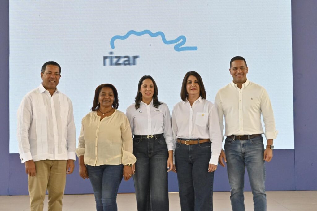 Banreservas incorpora a nuevos usuarios durante su 11ª jornada de bancarización en San Juan de la Maguana - Noticias de hoy en República Dominicana | De Último Minuto