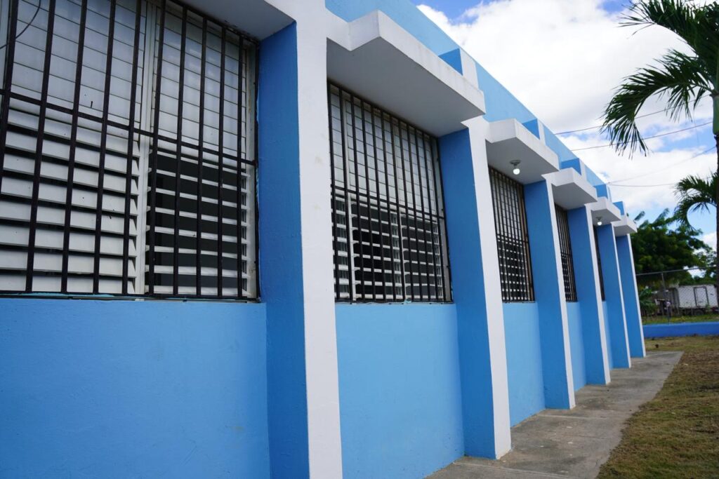 Ministerio de Cultura entrega totalmente renovada La Casa de la Cultura La Caleta - Noticias de hoy en República Dominicana | De Último Minuto