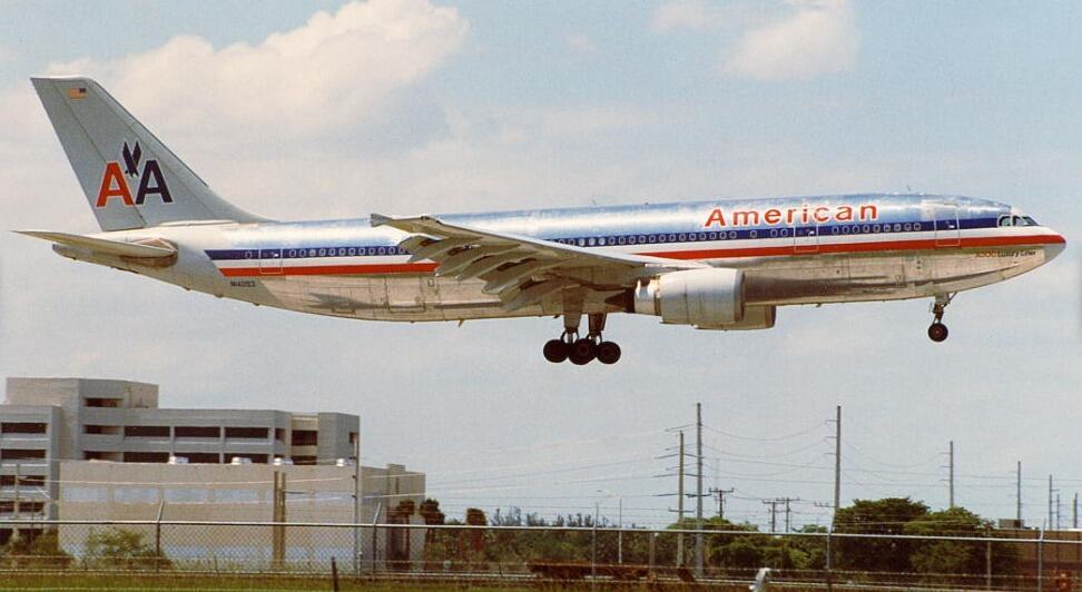 Se cumplen 24 años del desastre aéreo del vuelo 587 de American Airlines - Noticias de hoy en República Dominicana | De Último Minuto