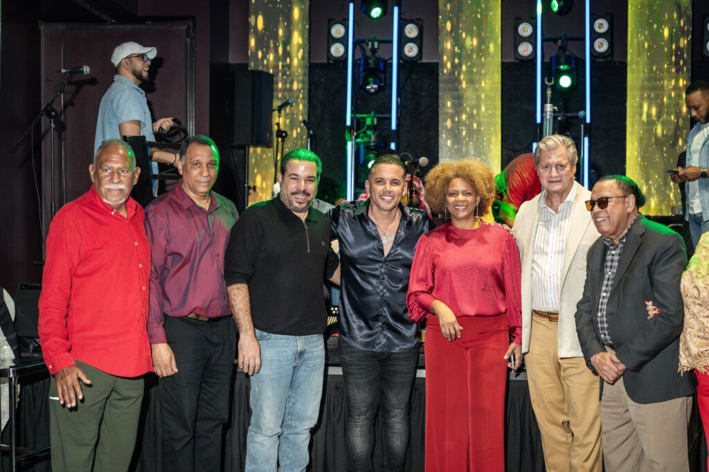 Acroarte celebra su tradicional encuentro navideño - Noticias de hoy en República Dominicana | De Último Minuto