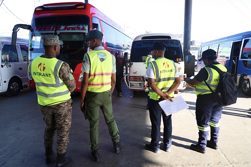 Intrant realizará inspecciones visuales vehiculares durante operativo Navidad Segura 2025 - Noticias de hoy en República Dominicana | De Último Minuto