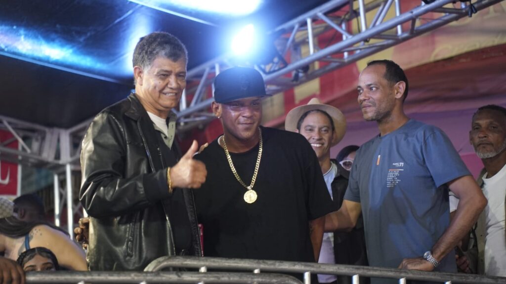 Reconocidos celebra su Cuarto Concierto de Navidad con un despliegue artístico sin precedentes - Noticias de hoy en República Dominicana | De Último Minuto