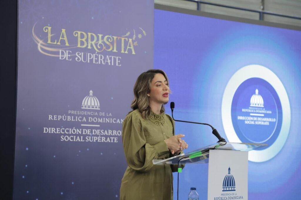 Gobierno entrega Bono Navideño a más de 1 millón 400 mil personas beneficiarias de Supérate - Noticias de hoy en República Dominicana | De Último Minuto