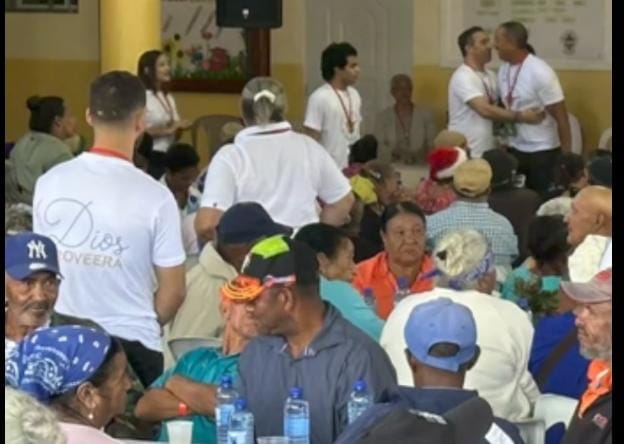 Equipo de empresarios y voluntarios realizan evento solidario en Constanza - Noticias de hoy en República Dominicana | De Último Minuto
